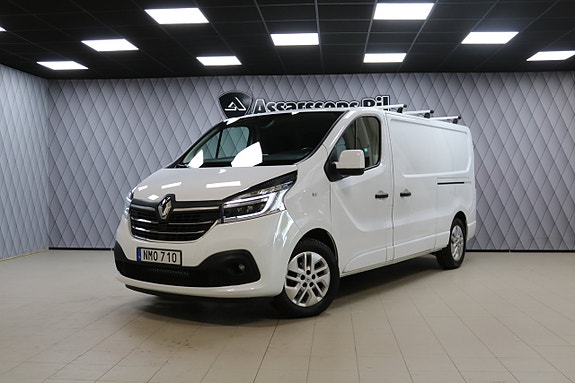 Renault Trafic 23 of 29