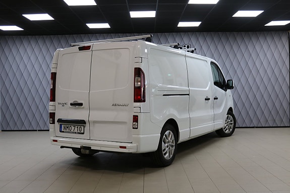 Renault Trafic 17 of 29