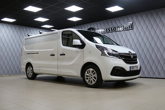 Renault Trafic 18 of 29