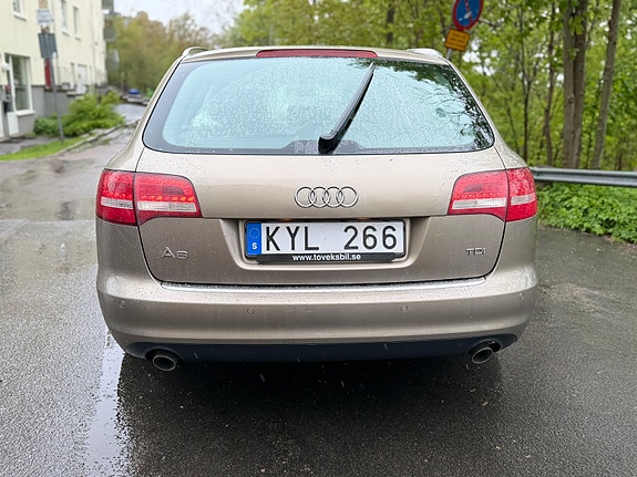 Audi A6 4 of 8