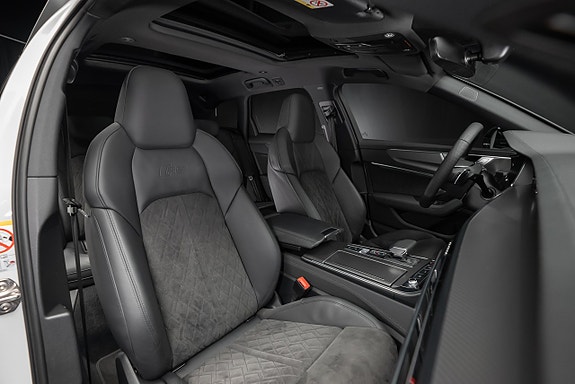 Audi RS6 13 of 17