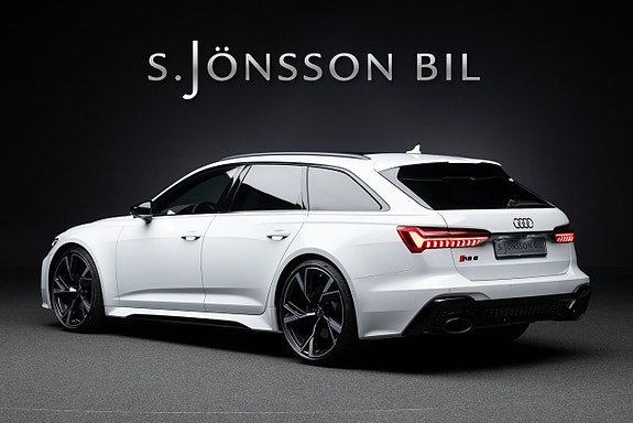Audi RS6 2 of 17