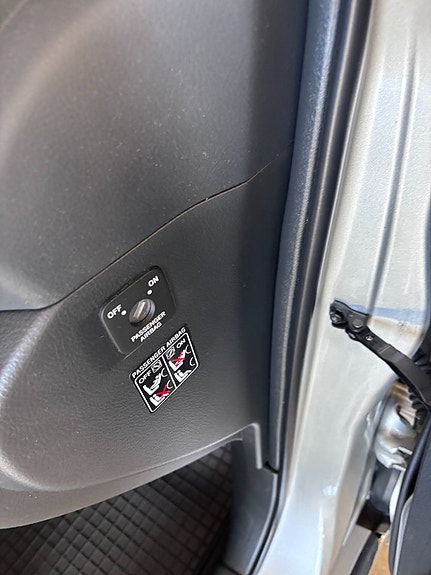 Toyota Corolla Verso 22 of 24