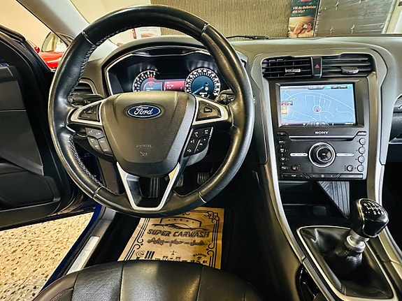 Ford Mondeo 10 of 24