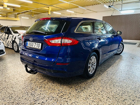 Ford Mondeo 2 of 24
