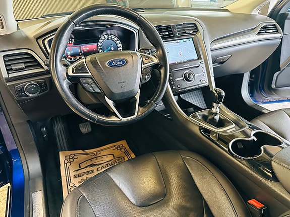 Ford Mondeo 13 of 24