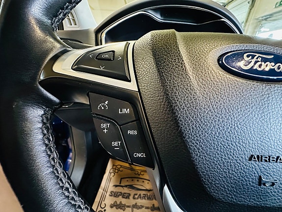 Ford Mondeo 23 of 24