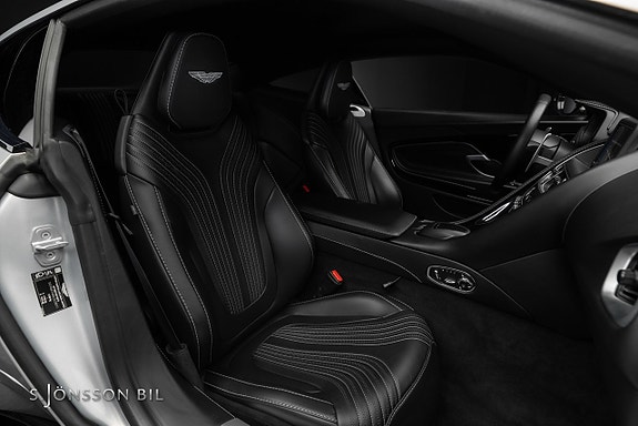 Aston Martin DB11 18 of 30