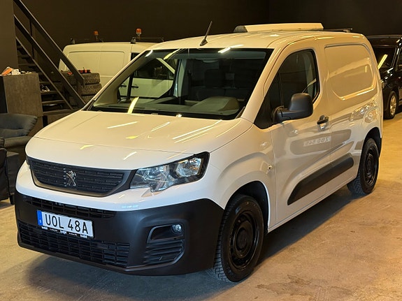 Peugeot Partner 2 of 5