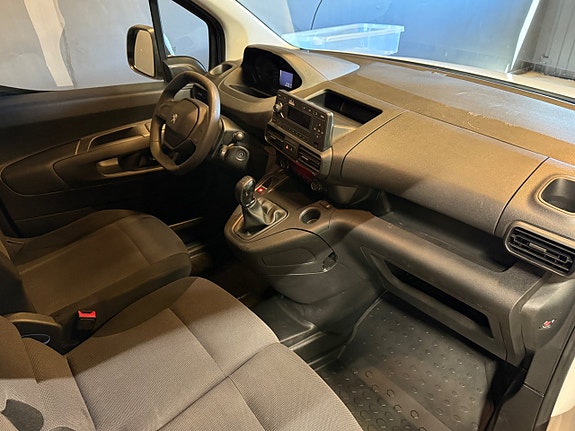 Peugeot Partner 13 of 17