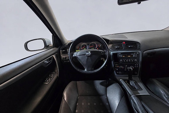 Volvo S60 12 of 21
