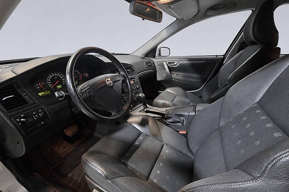 Volvo S60 10 of 21