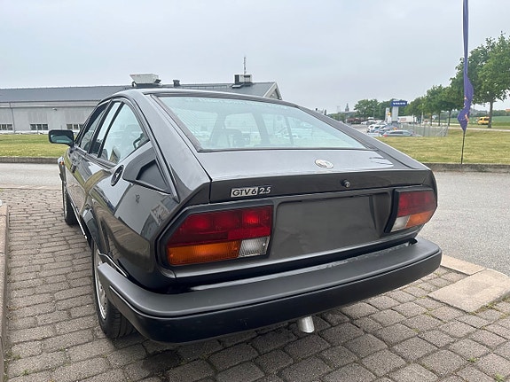 Alfa Romeo GTV 5 of 5