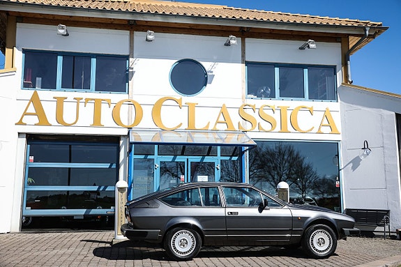 Alfa Romeo GTV