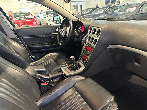 Alfa Romeo 159 9 of 11