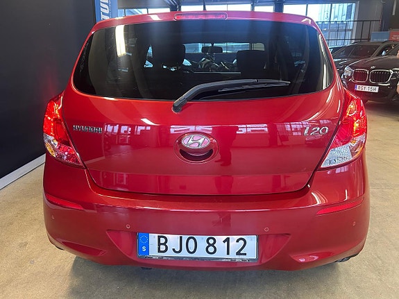 Hyundai i20 4 of 5