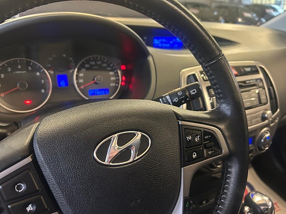 Hyundai i20 26 of 27