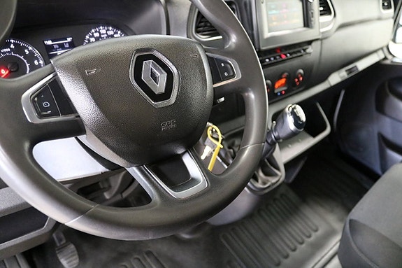 Renault Master 20 of 25