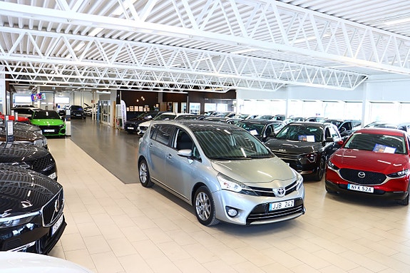 Toyota Verso 2 of 5