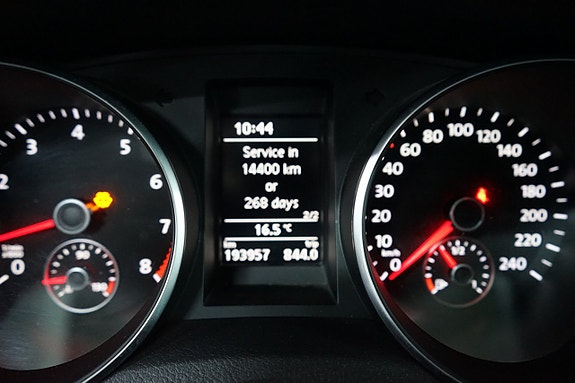 Volkswagen Golf I 16 of 18