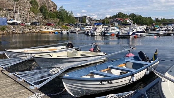Hyr en båt - Rent a boat - Boot mieten - Louer bateau 4 of 5