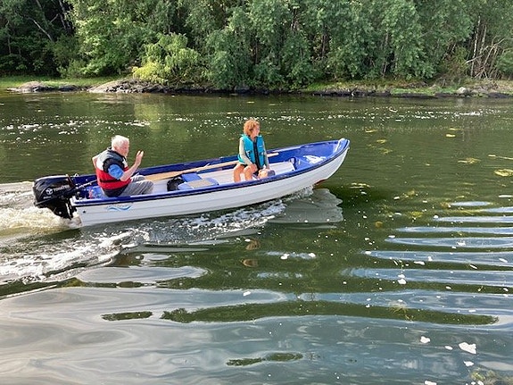 Hyr en båt - Rent a boat - Boot mieten - Louer bateau 8 of 12