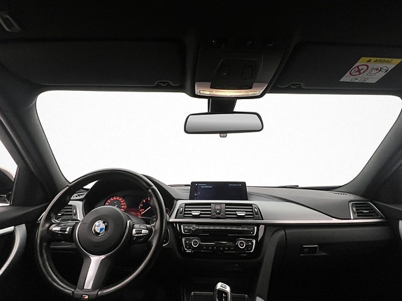 BMW 320 12 of 30