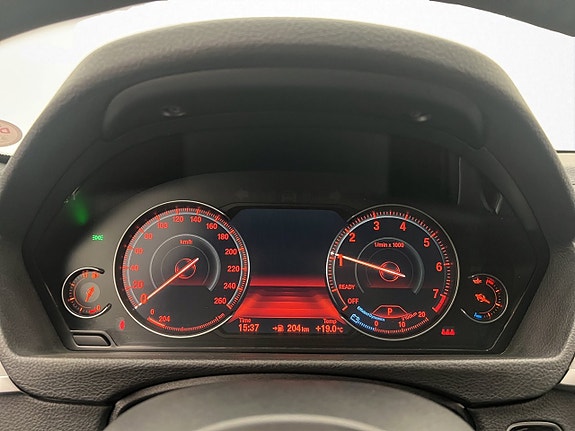 BMW 320 15 of 30