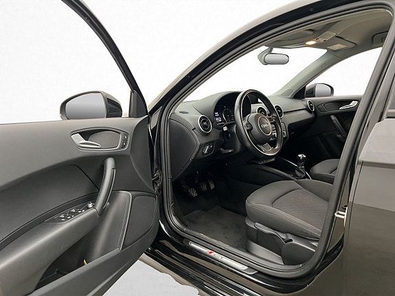 Audi A1 10 of 29