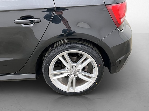 Audi A1 27 of 29