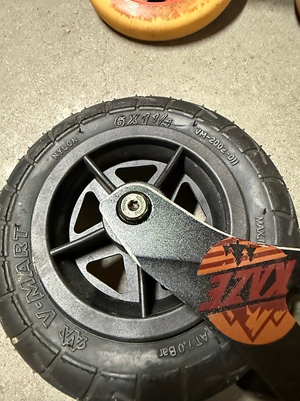 Product image 7 of 9
