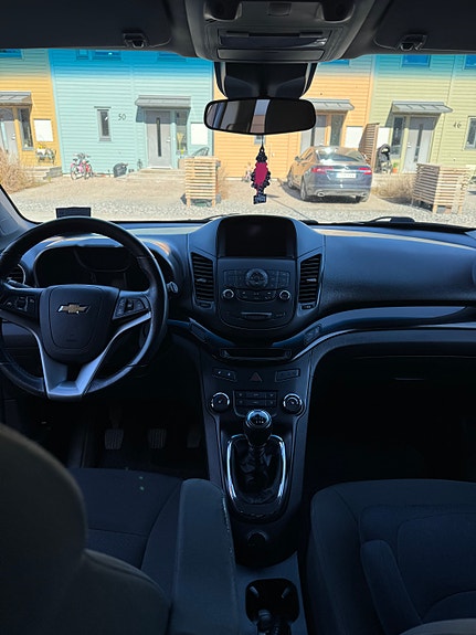 Chevrolet Orlando 3 of 5