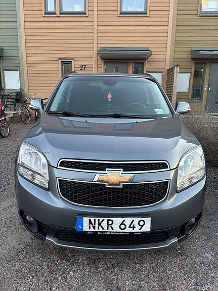 Chevrolet Orlando 2 of 5