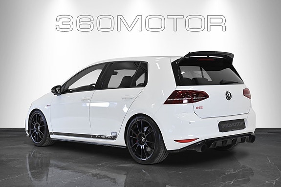 Volkswagen Golf I 3 of 5