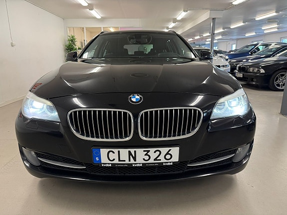 BMW 525d 2 of 26