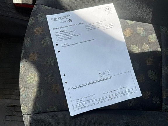 Mercedes-Benz Vito 109 6 of 7
