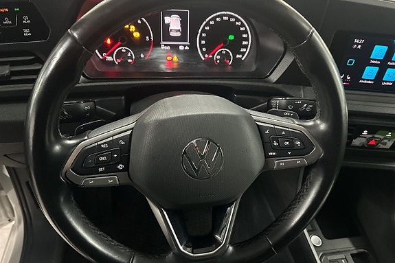 Volkswagen Caddy Maxi 17 of 26