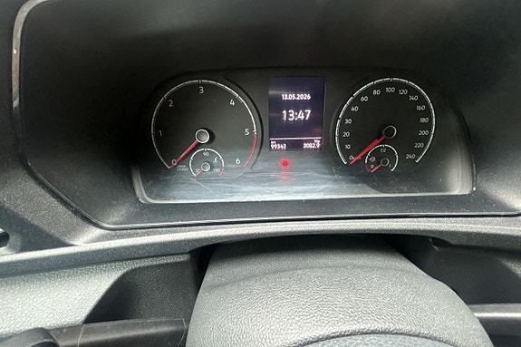 Volkswagen Caddy Maxi 25 of 26
