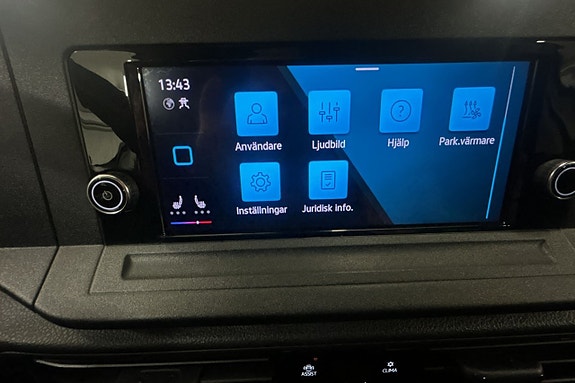 Volkswagen Caddy Maxi 14 of 26