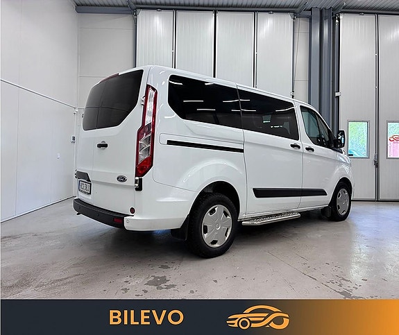 Ford Transit Custom 3 of 22