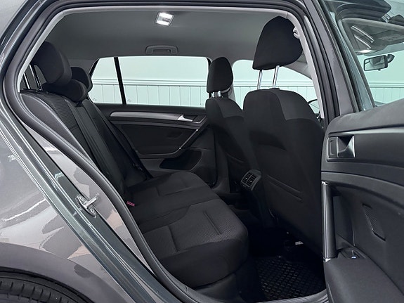 Volkswagen Golf I 17 of 24
