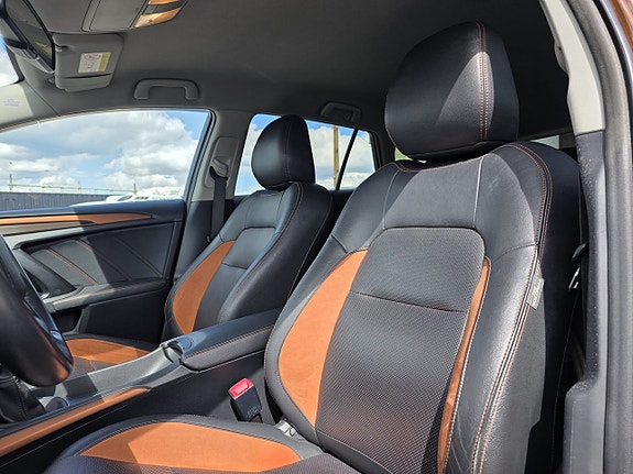 Toyota Avensis 12 of 14