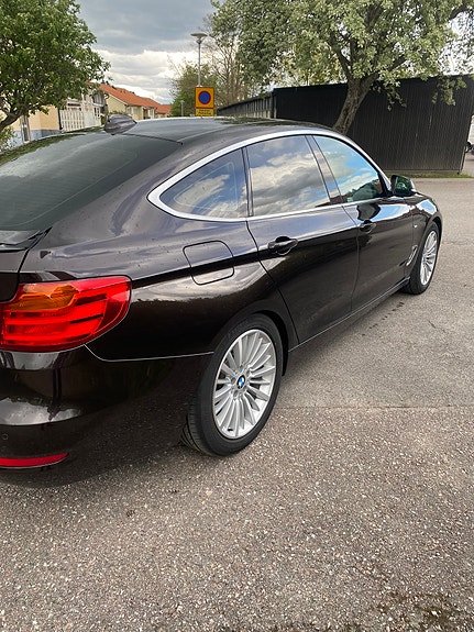 BMW 320d 5 of 7