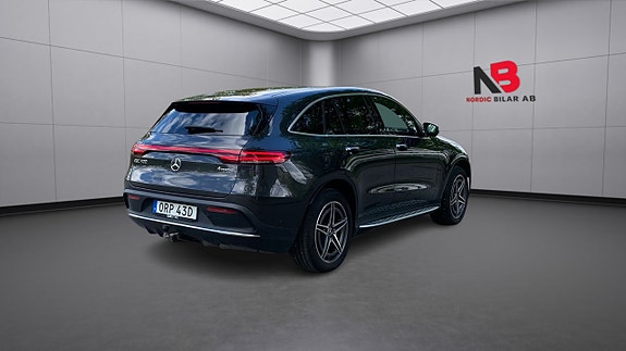 Mercedes-Benz EQC400 24 of 25