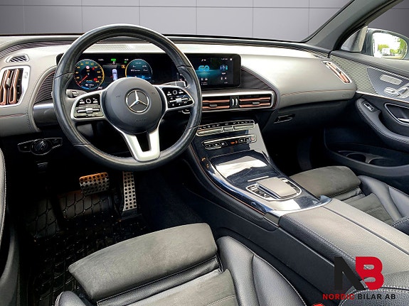 Mercedes-Benz EQC400 4 of 5