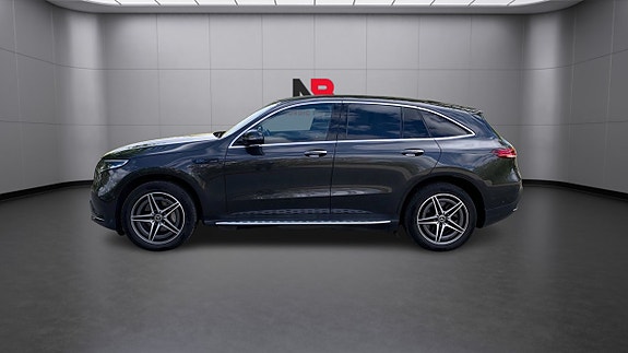 Mercedes-Benz EQC400 22 of 25