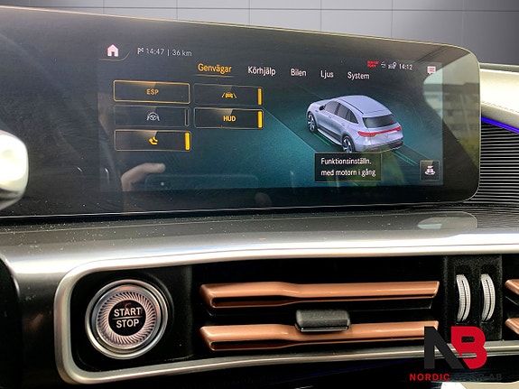 Mercedes-Benz EQC400 12 of 25