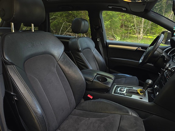 Audi Q7 11 of 25