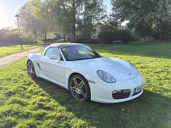 Porsche Boxster S 4 of 5