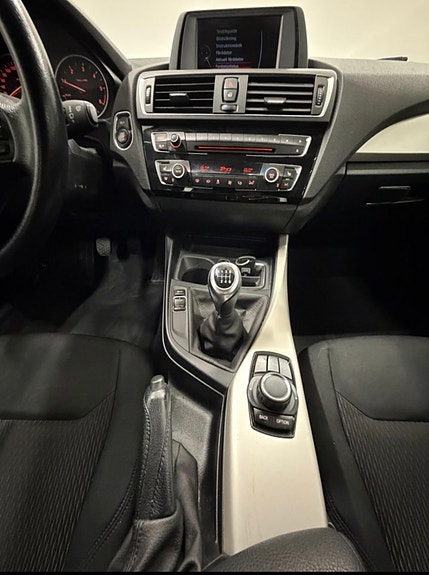 BMW 116d 11 of 19